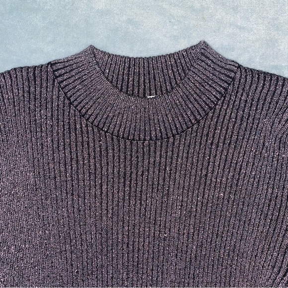 H&M Sparkly Ribbed Knit Top - Picture 3 of 3